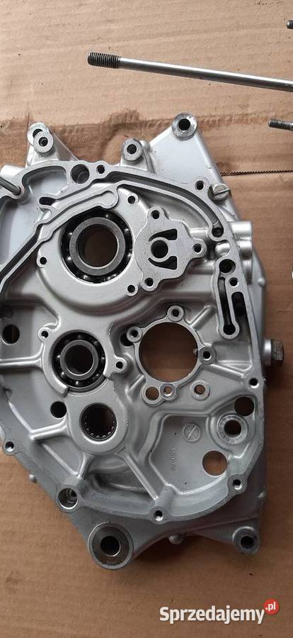 Suzuki GN 125 kartery połówki silnika Warszawa