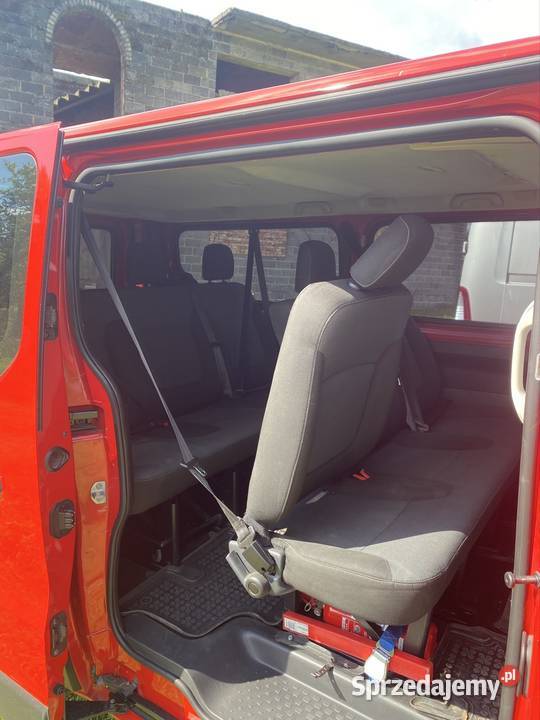 Wypożyczalnia Wynajem Bus Blaszak Bus 9 Osób Pozostałe usługi