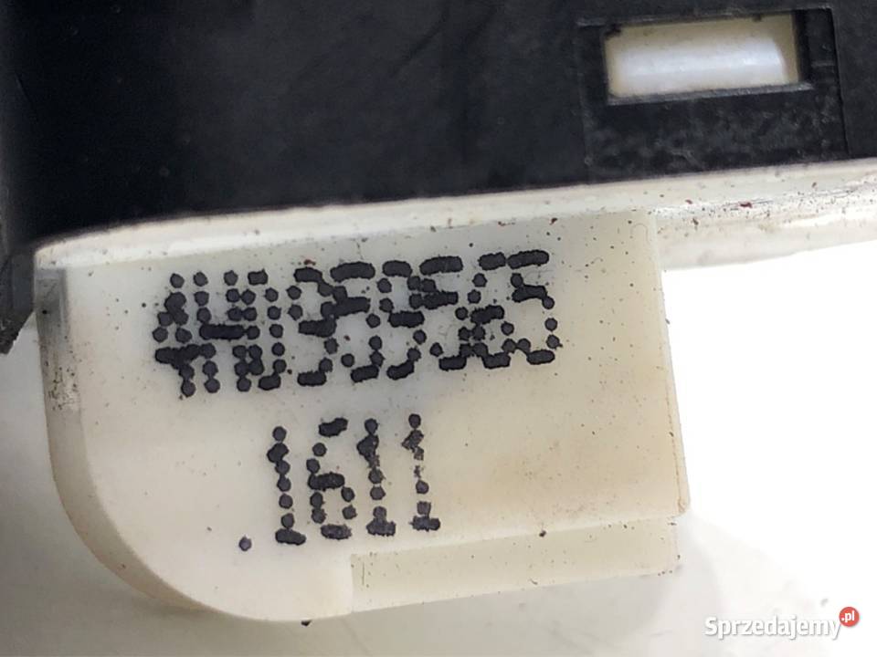 PRZEŁĄCZNIK REGULACJI LUSTEREK AUDI A8 D4