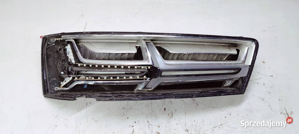 LAMPA LEWY TYŁ AUDI Q7 4M 4M0945093D USZKODZONA śląskie