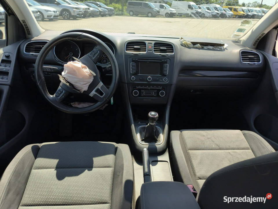 Volkswagen Golf 16 tdi 105 ekonomiczny nawigacja 178576km Kęty