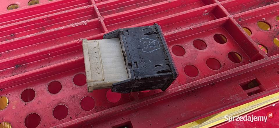 VW 1303 kontrolka pasów i hamulca oryginał z Pozostałe