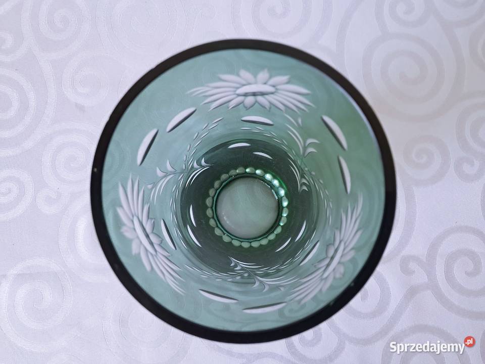 Wazon kryształowy zielony szlifowany i trawiony Porcelana i szkło Strzelce Krajeńskie sprzedam