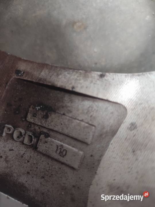 Felgi aluminiowe 15 Samochodowe Opony i felgi Zaczarnie