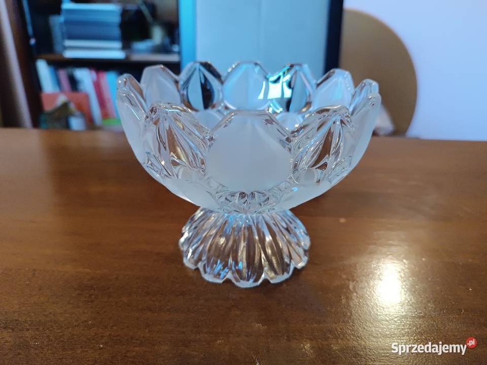 Zestaw 4 efektownych szalek kryształ i szkło Porcelana i szkło Szczyrk