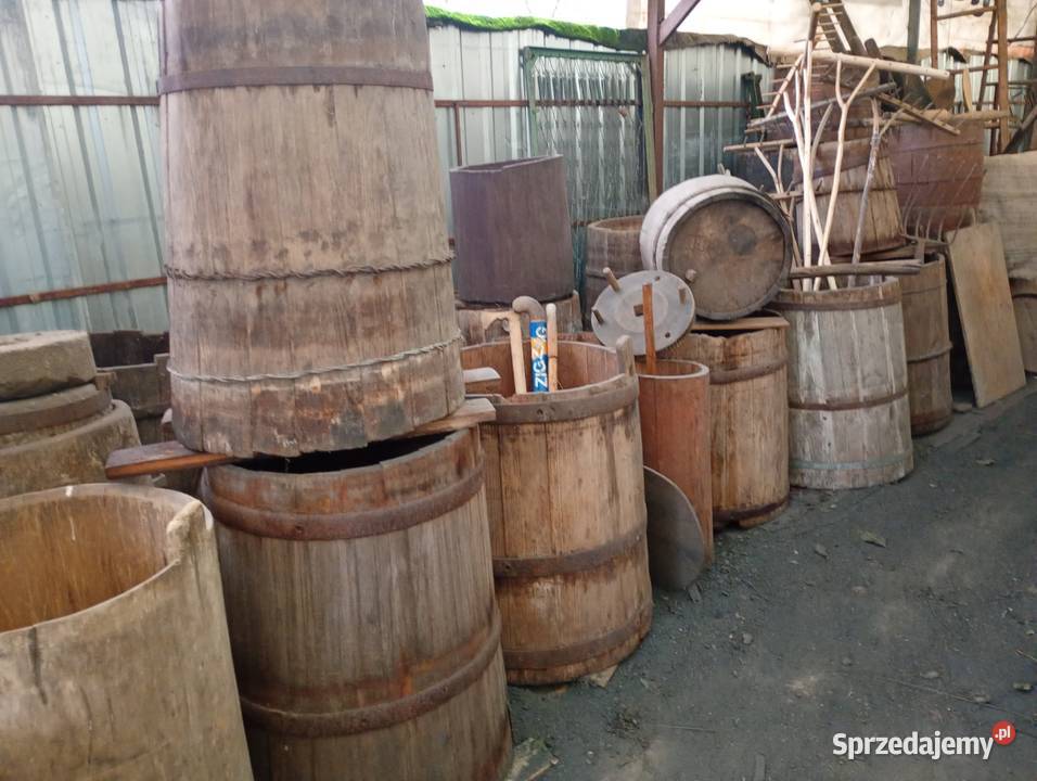 Starocie beczka drewniana niecka grabie balie Pozostałe Mniszew