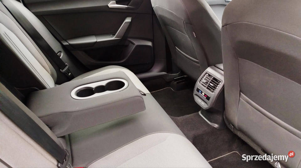 SEAT Leon 6513 bezwypadkowy i nie malowany