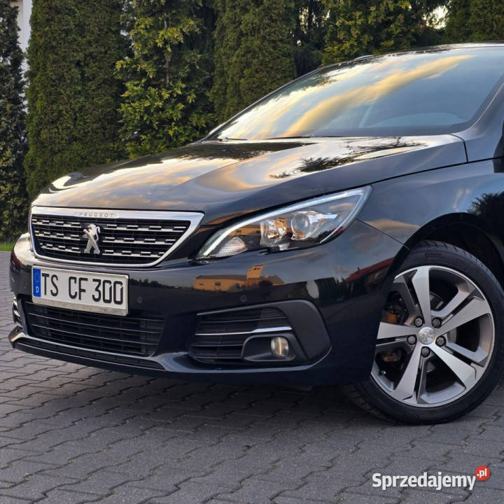 Peugeot 308 Peugeot 308 T9 12 Benzyna PureTech nawigacja Ostrów Mazowiecka