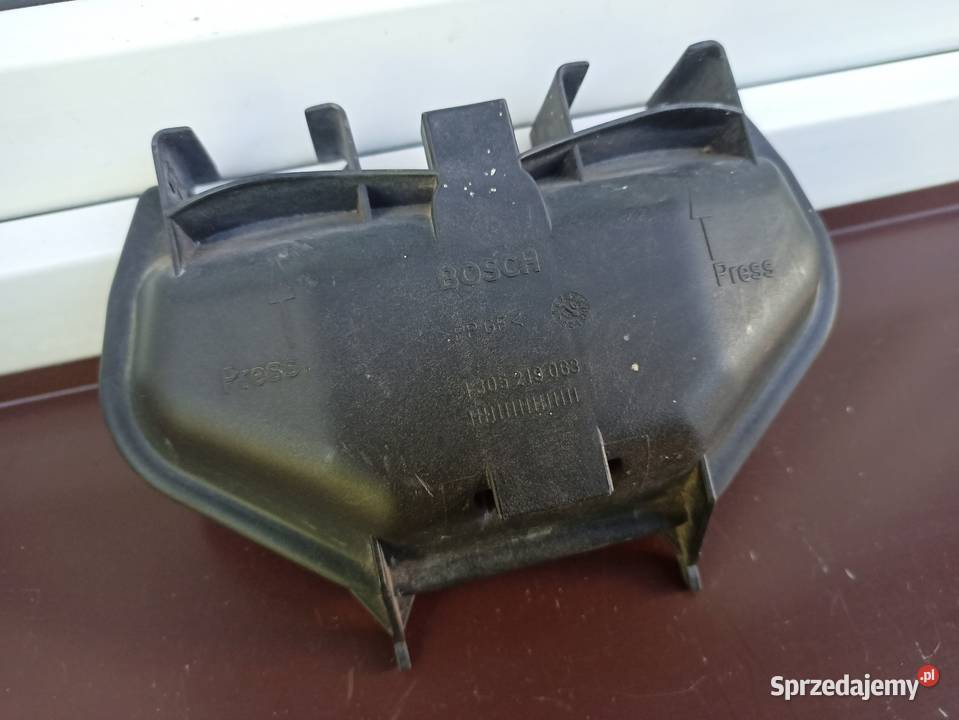 Audi A4 B5 zaślepka dekielek lampy przedniej Części samochodowe sprzedam