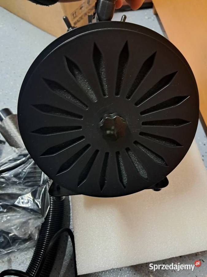 nowa profesjonalna suszarka zwierząt moc 2800W Sandomierz sprzedam