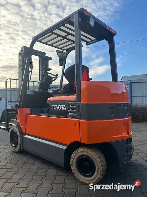 Wózek widłowy Toyota 7FBMF30 Wózki widłowe Andrychów
