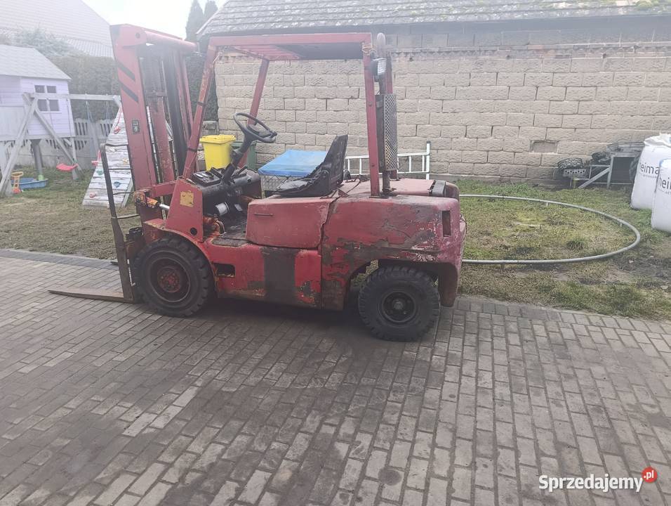 Bułgar Wozek Widłowy Sprowadzony Waga 5T DIESEL Osiek sprzedam