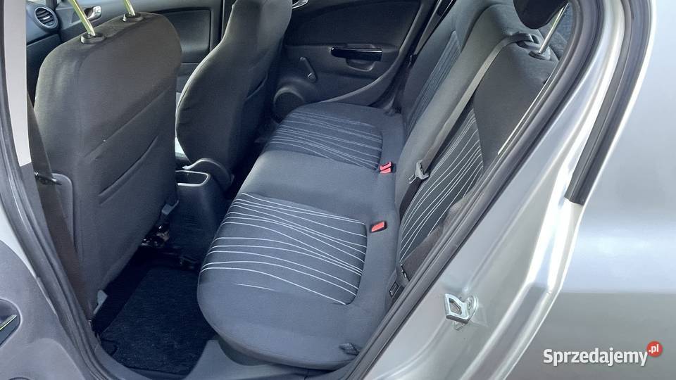 Opel Corsa D 12 benzyna 5 dzwi klima sprawna Olsztyn sprzedam