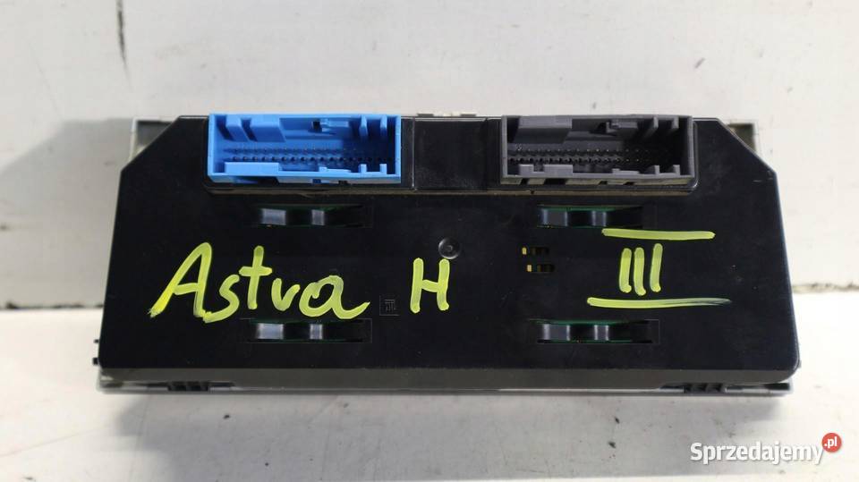 PANEL STEROWANIA NAWIEWU OPEL ASTRA III H Panele sterowania, przełączniki sprzedam