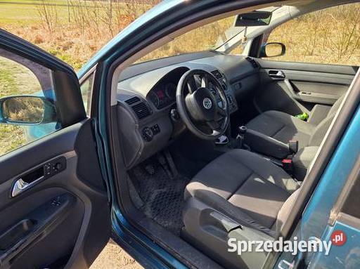 Syndyk sprzeda Volkswagen Touran 19 TDI Szczecin