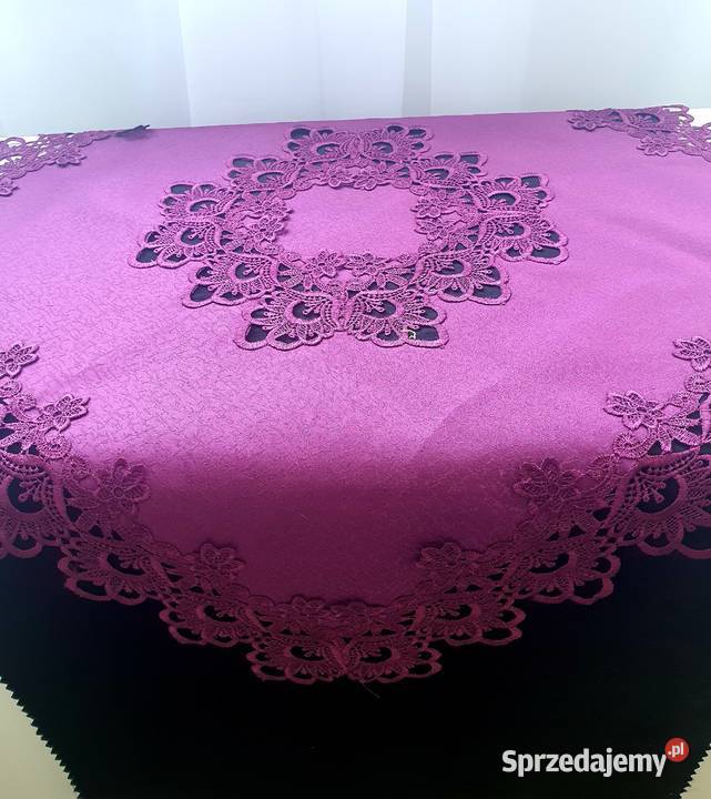 Purpurowy obrus z Gipiurą 85x85 mazowieckie