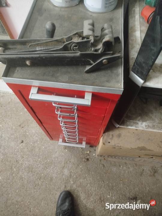 Lewarek do samochodów