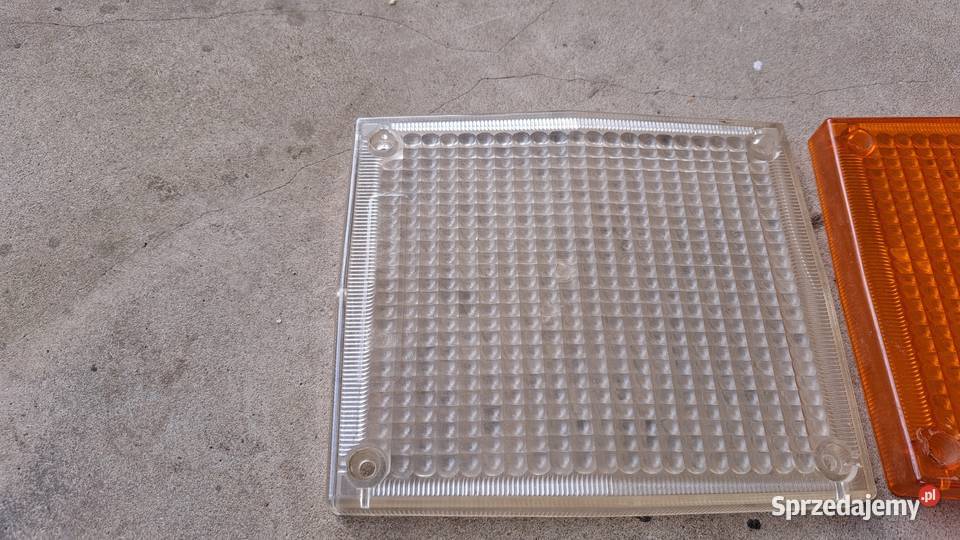 Klosze lamp tylnie IKARUS Leszno