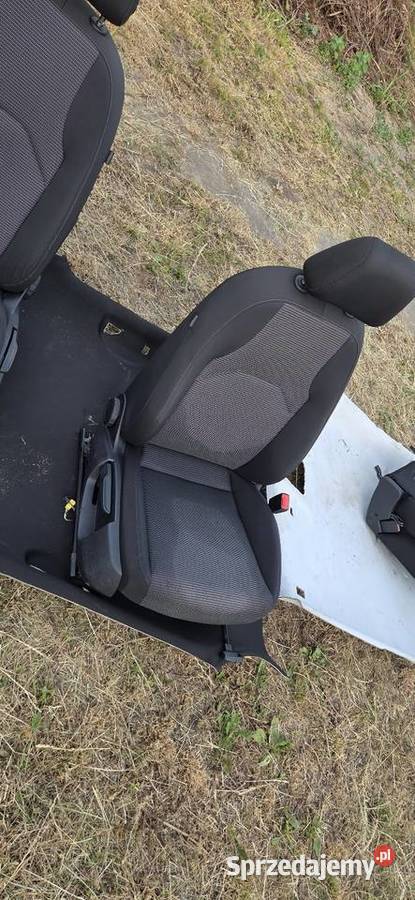 Fotele Seat leon 5f III dwa Pacanów sprzedam