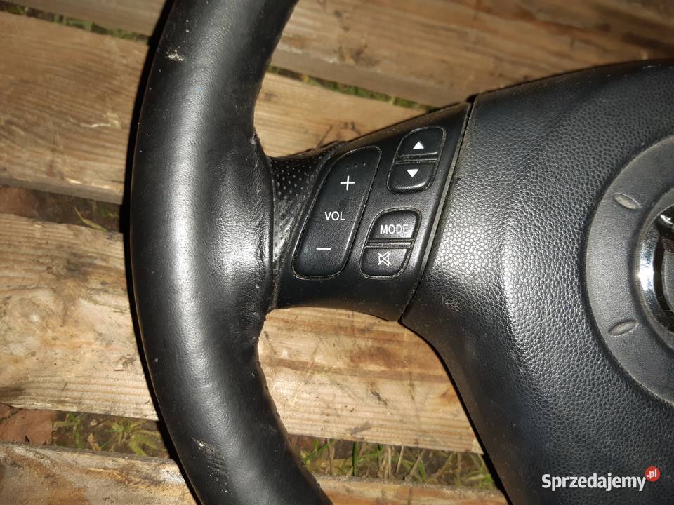 Mazda 3 Kierownica skórą skorzana sprzedam