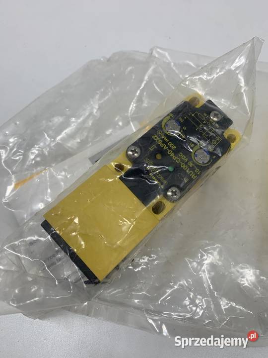 Turck 16100 RU100CP40AP6X2 Ultrasonic sensor Warszawa
