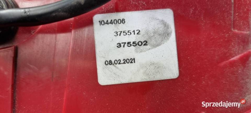 LAMPA W KLAPE PRAWA AUDI S8 D3 LIFT A8 osobowe Lipno