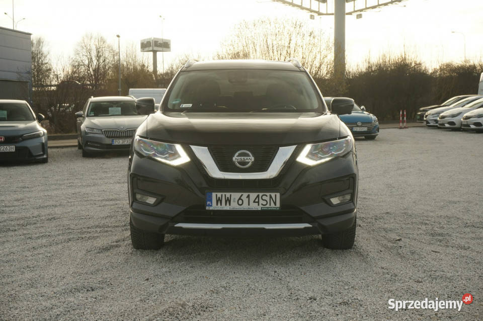 Nissan XTrail 13 DIGT 160 Tekna 2WD DCT Salon 1332cm3
