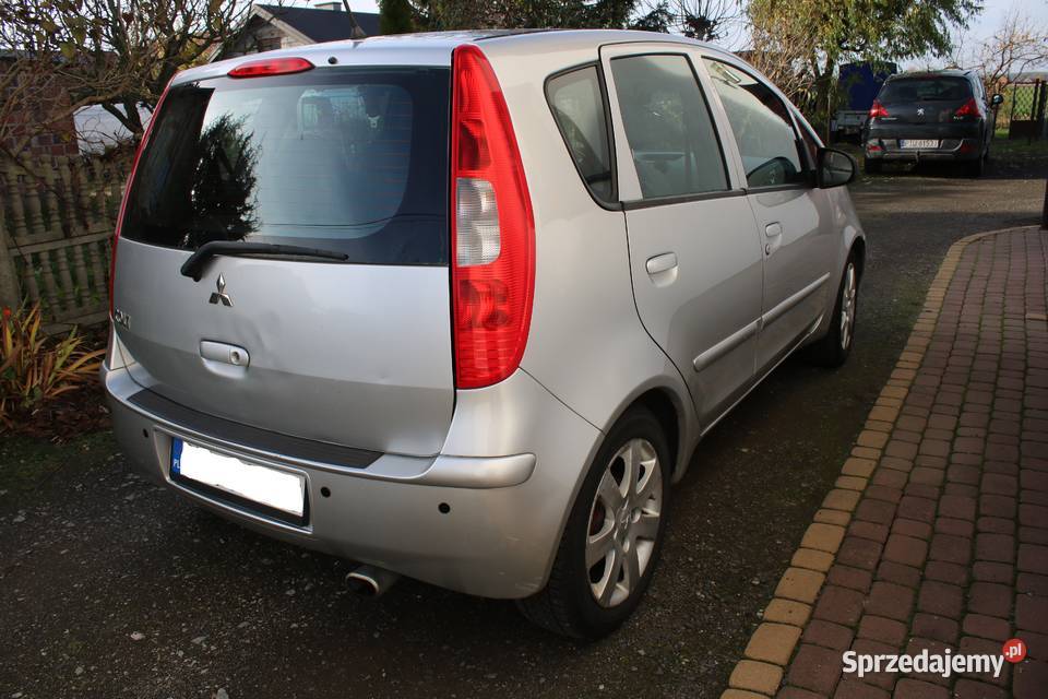 Mitsubishi Colt automat klima alu 16 opony Brudzew