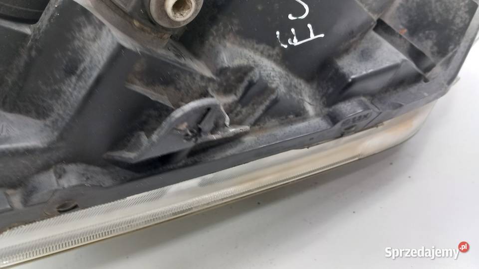 MEGANE II LIFT LAMPA PRZÓD LEWA XENON SOCZEWKA Zbierkowo