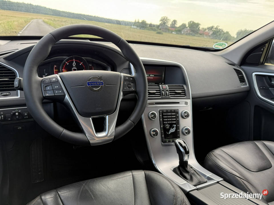 Volvo XC 60 20d 190 automat Kamera Navigacja serwisowany w ASO