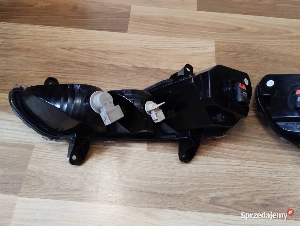 Lampy dolne Ford Kuga mk2 osobowe Przemyśl sprzedam