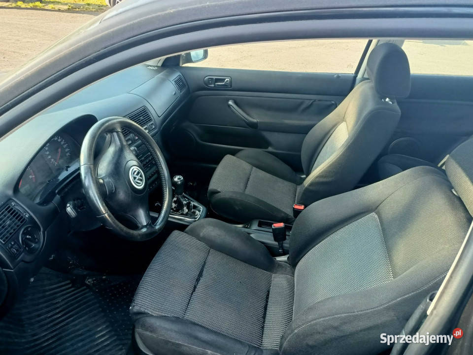 Volkswagen Golf Volkswagen Golf 16LPG 99r IV manualna Tarnów