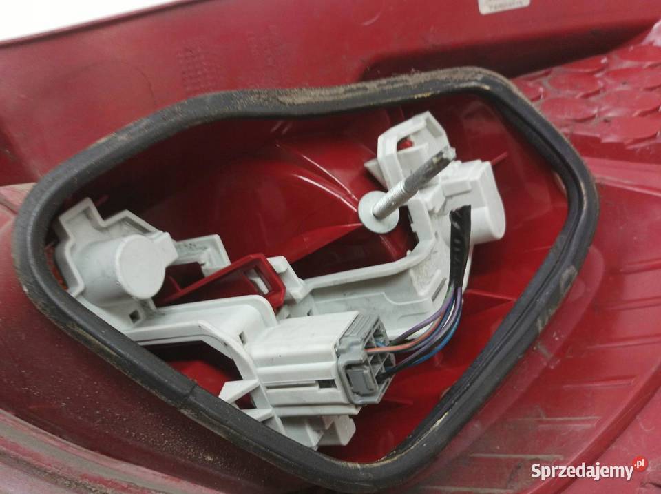 LAMPA TYŁ KOMPLET Ford Fiesta Mk7 20082016 osobowe