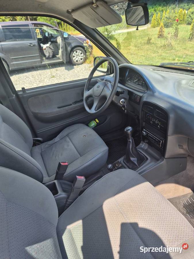 Samochód terenowy Kia Sportage 20 benzyna 4x4 95KM Grójec