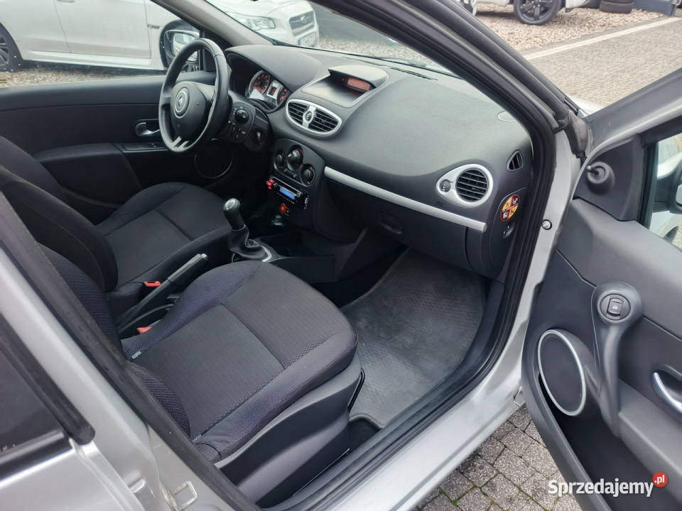 Renault Clio Klima mały przebieg Nowe sprzęgło VAT marża