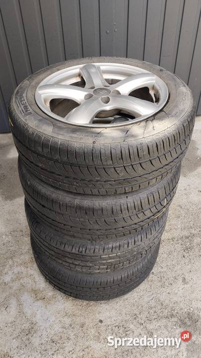 Felgi aluminiowe z oponami lato 20555R16 śruby Czarzyzna sprzedam