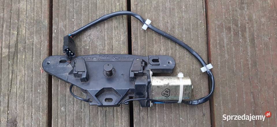 Bmw E39 Touring SILNICZEK WYCIERACZKI TYŁ Kościerzyna