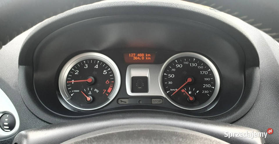 Renault Clio Niski przebiegSerwis w ASO Przyszowice
