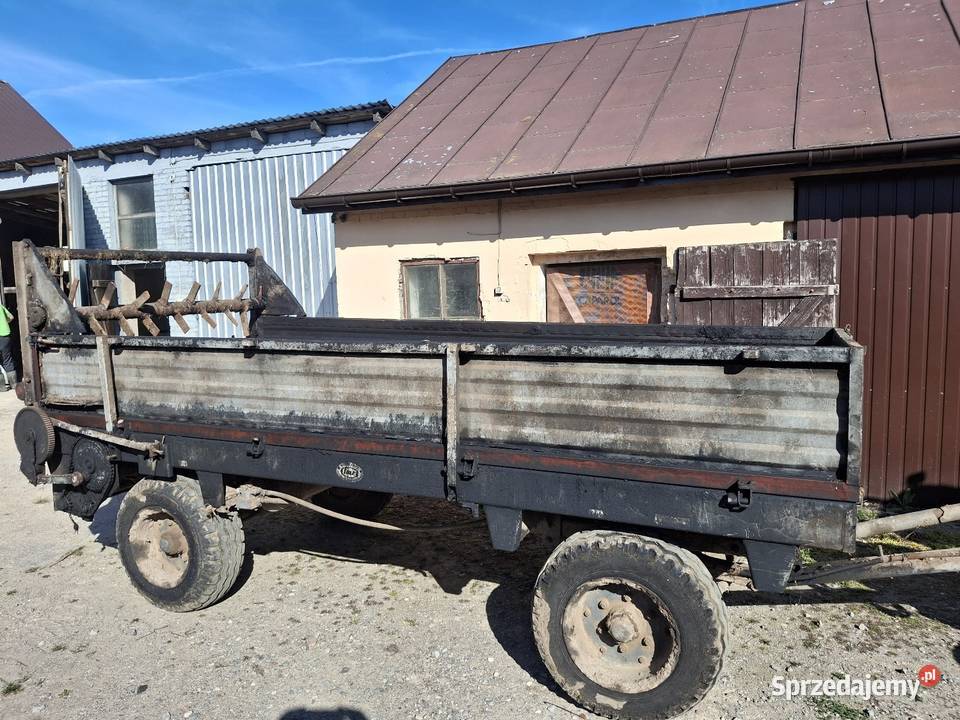 Rozrzutnik obornika czarna białostocka Krzywda