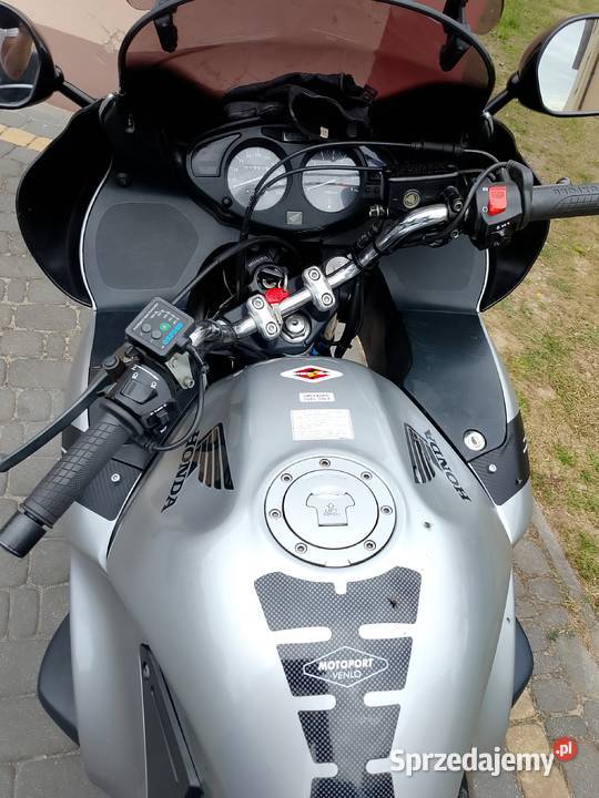 Sprzedam hondę 2005r 61 potrzebstan