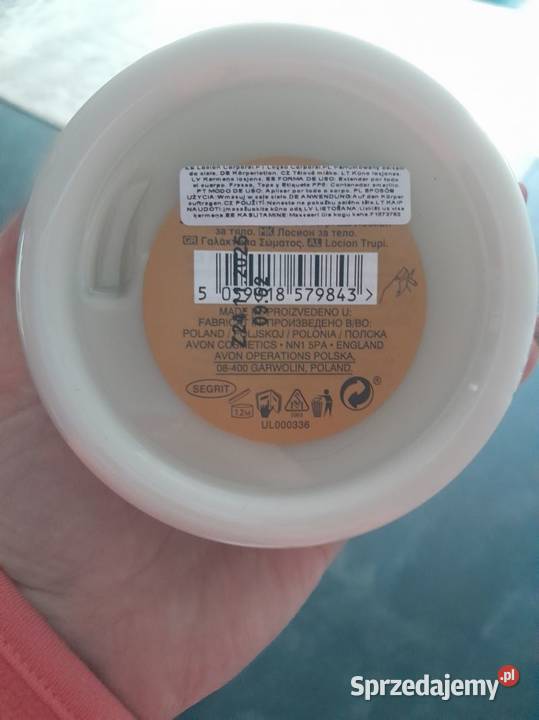 Perfumowany balsam do ciała Avon Attraction For Siewierz