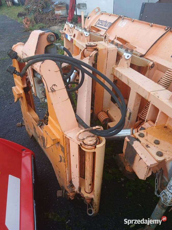 Pług do odśnieżania Rożnowo