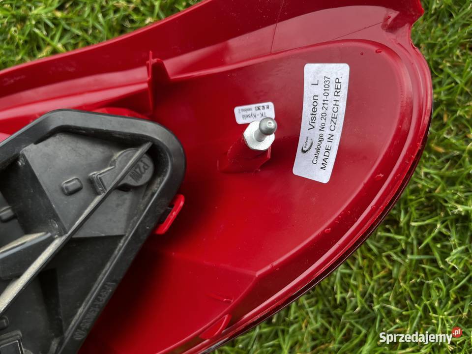 Lampa tylna lewa peugeot 207cc osobowe Ostrzeszów