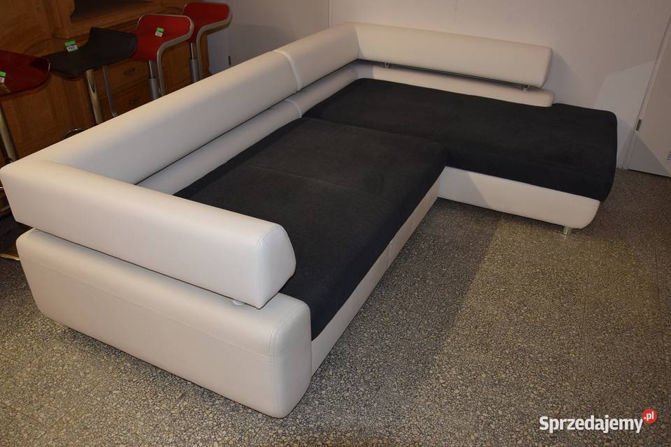 kanapa narożna z funkcją spania