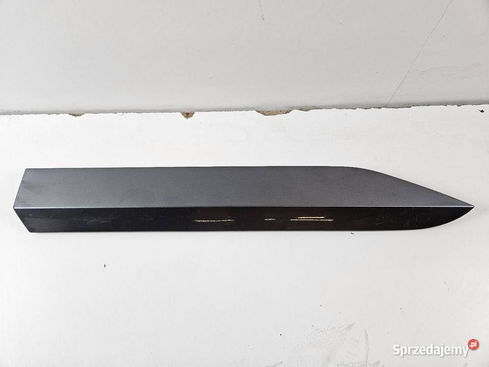 SKODA SUPERB III 3 LISTWA DRZWI LEWY TYŁ LEWA osobowe Międzychód sprzedam