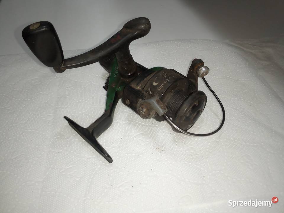 Kołowrotki wędkarskieróżżne z PRLu