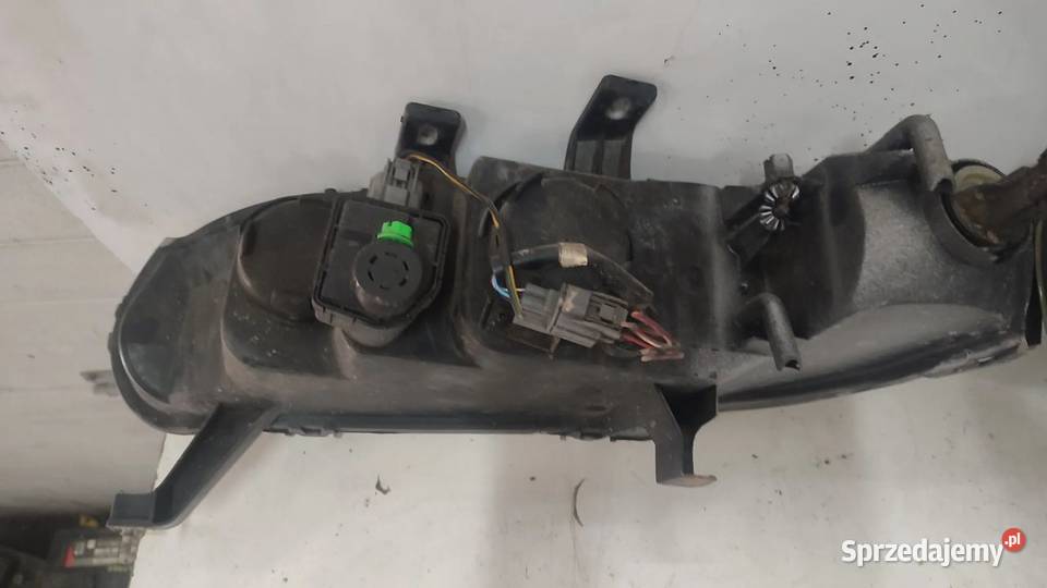 360G LAMPA REFLEKTOR ELEKTRYCZNY PRAWY LEWY Włoszczowa