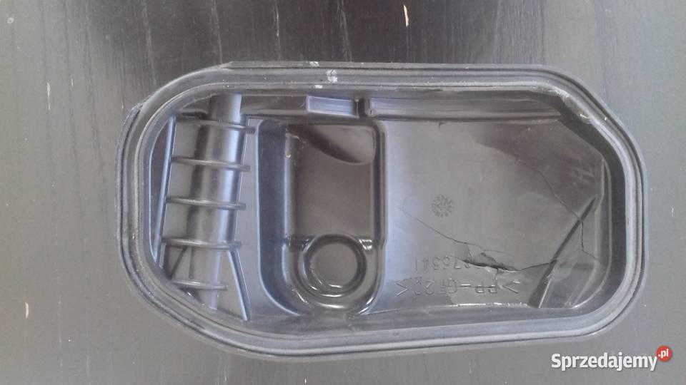 VOLVO XC60 DEKIELEK ZAŚLEPKA LAMPY PRAWA Kalwaria Zebrzydowska sprzedam