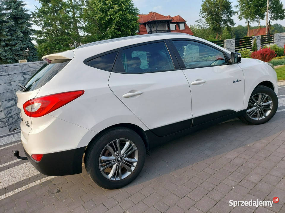 Hyundai ix35 16 benzyna xenon lift grzane fotele Drelów