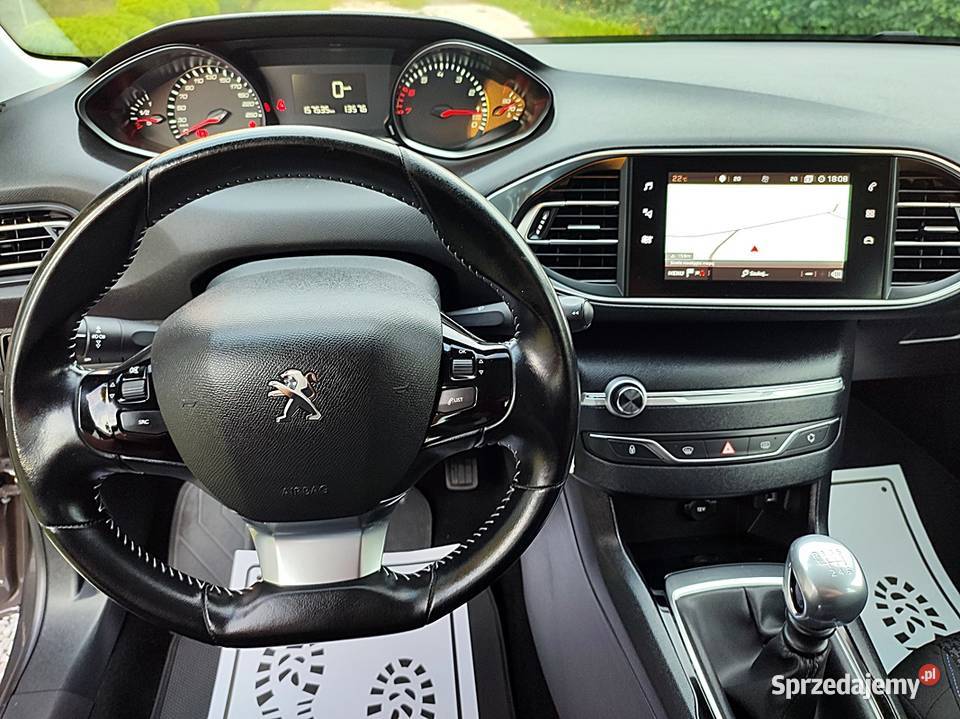 12 Turbo benzyna 110 Nawigacja Led Parctronik lubelskie Lubartów